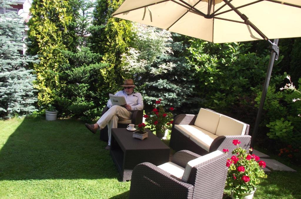 Villa Del Arte Bed & Breakfast Wadowice Luaran gambar