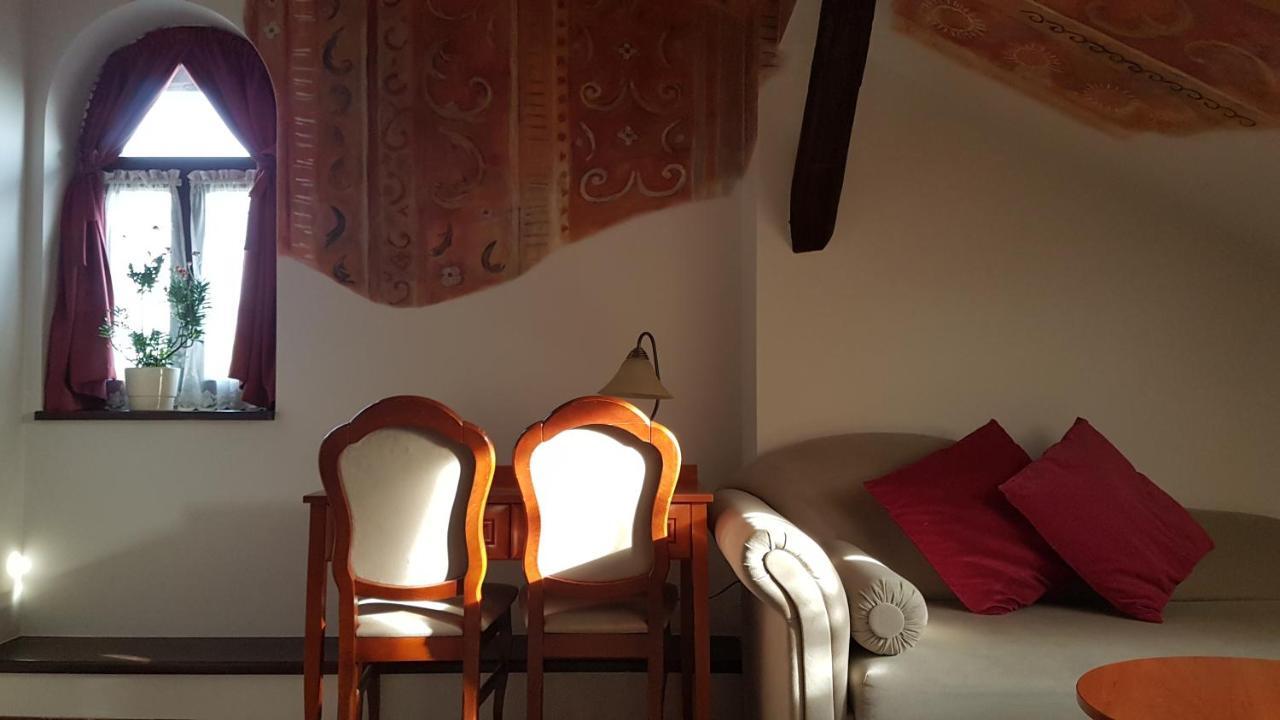 Villa Del Arte Bed & Breakfast Wadowice Luaran gambar